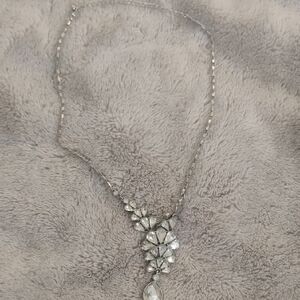 Elegant Silver Tone Floral Necklace